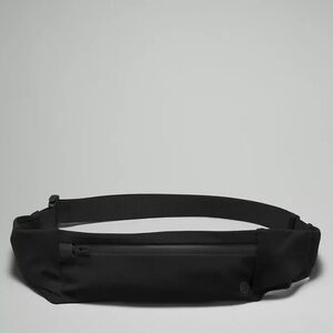 Lululemon running belt bag!!!